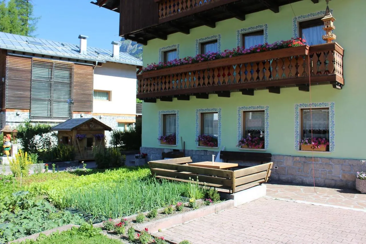 Hotel Garni Al Barance Selva di Cadore Itálie