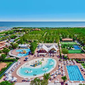 5* Prázdninový areál Barricata Village